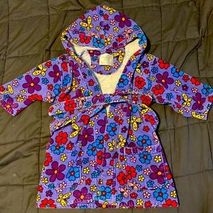 Frette little girls bath robe